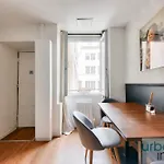 04 Flat Montorgeuil 3 Apartment