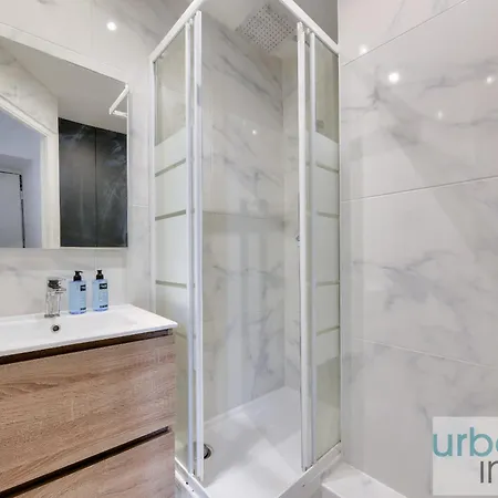 04 Best Flat Montorgeuil 3 Apartment