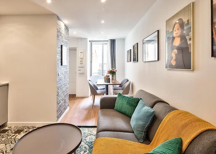 04 Flat Montorgeuil 3 * Paris